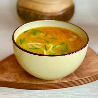 Куриный суп с лапшой в Seker по цене 2115 ₸