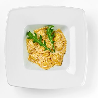 Равиоли с курицей в Кофеин по цене 370