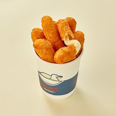 Сырные палочки с моцареллой в Регано по цене 490 ₽