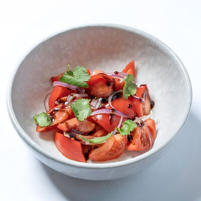 Свежие томаты в Бистро Рыба Мечты по цене 890 ₽