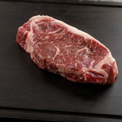 Стейк Стриплойн в Стейк by steak по цене 2390 ₽