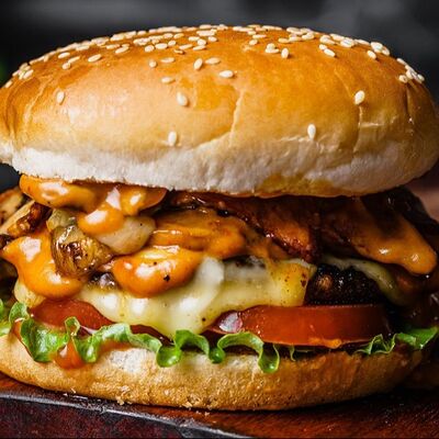 Royall бургер в Сербскийбургер по цене 860 ₽