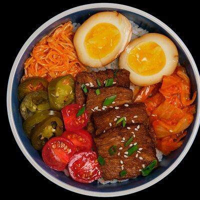 Острый боул с говядиной в Ramenshop по цене 550 ₽