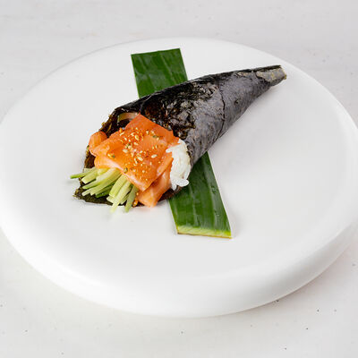 Тэ-маки с лососем в Море на Патриках по цене 539