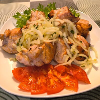Шашлык куриный из грудки на мангалев VA Виктория по цене 680 ₽