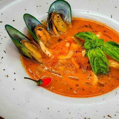 Марсельский рыбный суп в Сохо по цене 320