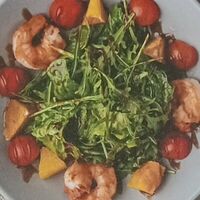 Салат с креветками в Крым