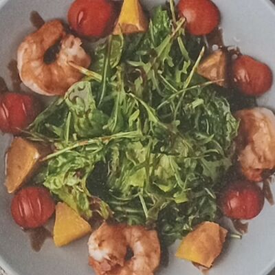 Салат с креветками в Крым по цене 720 ₽