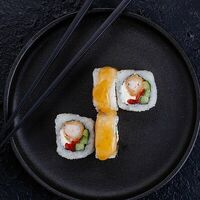 Изуми в Sushi simple