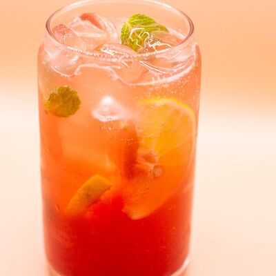 Лимонад Клубника-мята в Диалог по цене 389 ₽