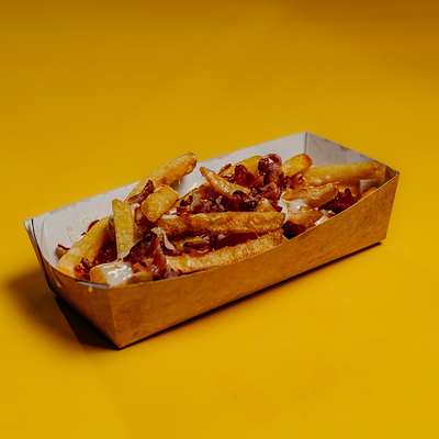 Картофель фри с сыром и беконом в Handy Place по цене 385 ₽