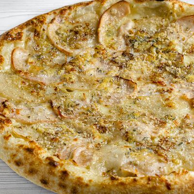 С грушей и орехамив Xpizza по цене 459 ₽