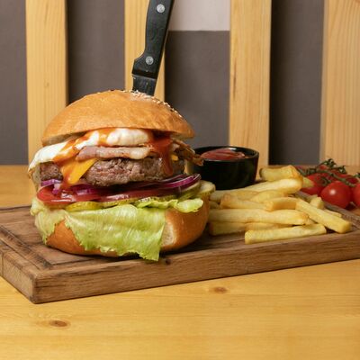 Бургер Континенталь в Мясной ресторан Just Meat по цене 510 ₽