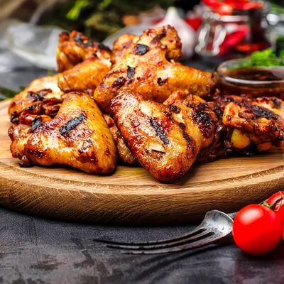 Куриные крылышки в Хванчкара по цене 780 ₽