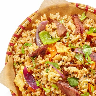 Жареный рис с говядиной в ДЕД ХО по цене 499 ₽
