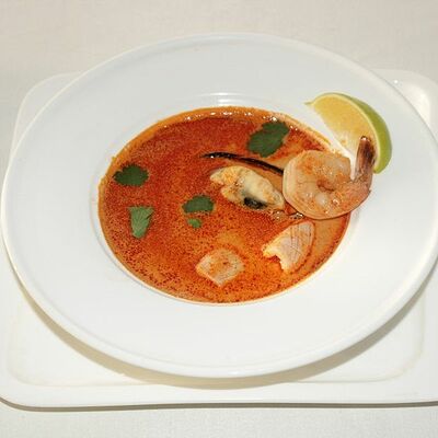 Французский суп Биск с морепродуктами в Каравелла по цене 400 ₽