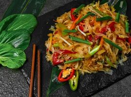 Лапша вок с овощами в WokPho по цене 450 ₽