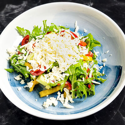 Салат Шопский в Picasso по цене 650 ₽