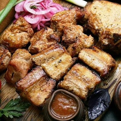 Ассорти из свинины в Суши пицца бургер по цене 1794 ₽