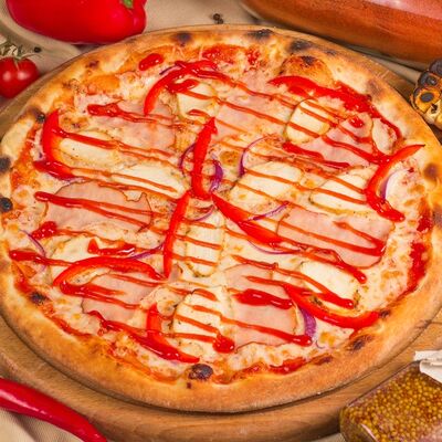 Пицца Барбекю в Луиджи & Тосё по цене 299