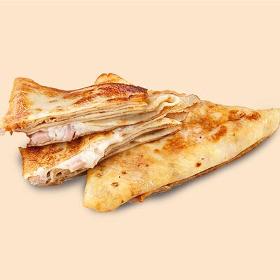 Блинчик с ветчиной и сыром в Кондитерская ЛЮБО по цене 105 ₽