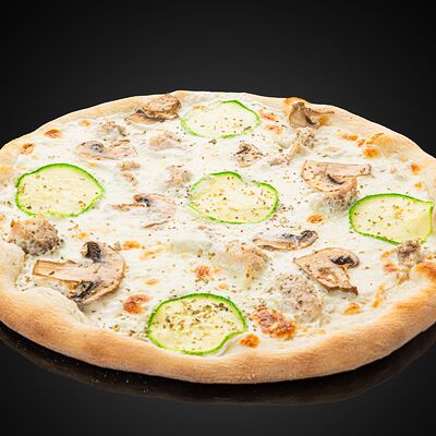 Монако в Монако пицца по цене 750 ₽