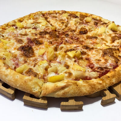 Пицца Гавайская в Иван Pizza по цене 565 ₽