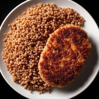 Домашняя котлета с гречкой в Арими