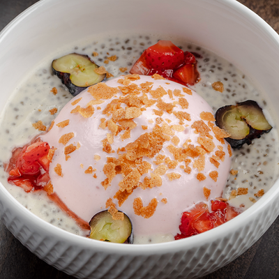 Чиа пудинг на кокосовом молоке в Съели Сумели по цене 660 ₽