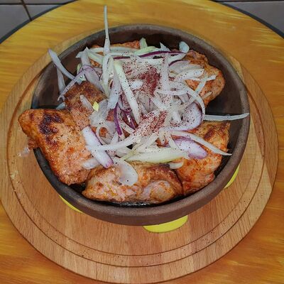 Шашлык из cвинoй вырезки в Хинкальная по цене 700 ₽