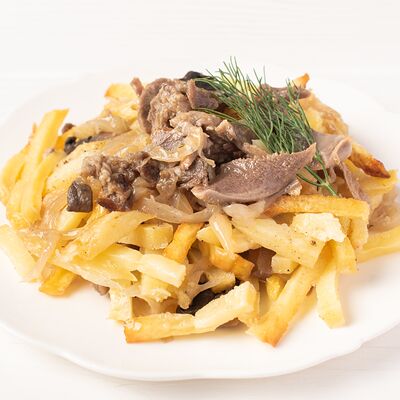 Картофель жаренный с языком и грибамив Бахетле по цене 250 ₽