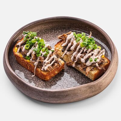 Бриошь с грибами в Сахар по цене 525 ₽