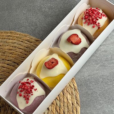 Премиум упаковка Моти (4 шт.) с декоромв Тортелло мотиЛаб по цене 1449 ₽