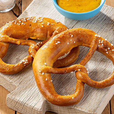 Брецель 2 шт в Колбасофф по цене 160