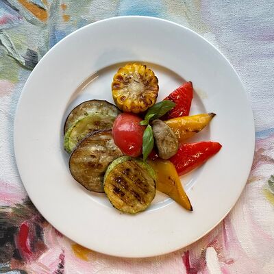 Овощи в Wine room gallery по цене 510 ₽