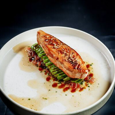 Филе лосося с авокадо в Потроха по цене 629