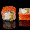 Запеченный ролл Карибы в Мама Рыба по цене 966