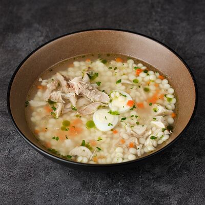 Куриный суп с перепелиным яйцомв Эндорфин по цене 390 ₽