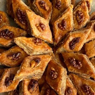 Пахлава Бакинская в Старый Город по цене 120 ₽