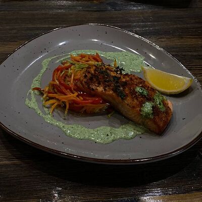 Стейк из лосося в RAKETA по цене 1290 ₽