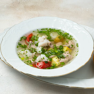 Уха из петуха с судаком и сомом в Парк Культуры по цене 950 ₽