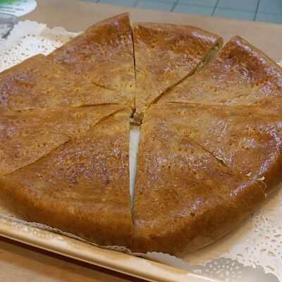 Пицца Деревенская с курицейв Кондитерская-пекарня Смайлик по цене 1180 ₽