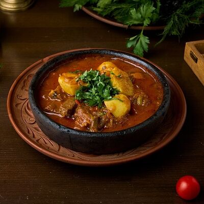 Чашушули из баранины с картофелем беби в Чито Грито по цене 1200 ₽