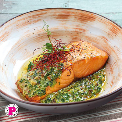 Запеченный лосось на подушке из шпината и вяленых томатов в Pronto Pizza по цене 1310 ₽