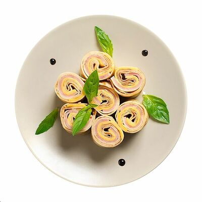 Блинчики с ветчиной и сыром в Азбука Вкуса Экспресс Меню по цене 498 ₽