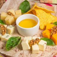 Сырная тарелка в Луиджи & Тосё