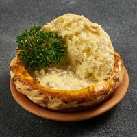 Индейка на кеци в сливочном соусе в Колхида Palace