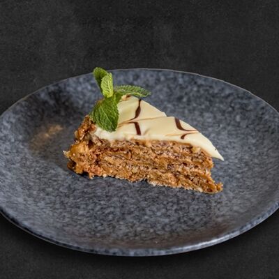 Эстерхази в Брынза по цене 370 ₽