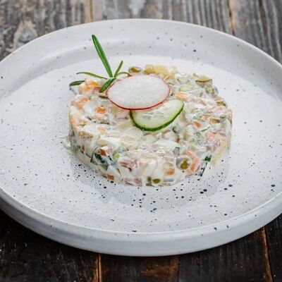 Оливье классический в Люблин по цене 160 ₽