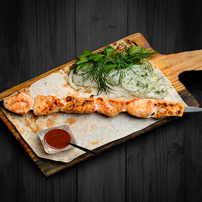 Шашлык из куриного филе в Gusto по цене 480 ₽